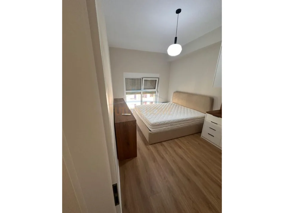Tirane, shitet apartament 1+1, Kati 7, 60 m² 115.000 € (Rezidenca Kaimi, Ali Demi)