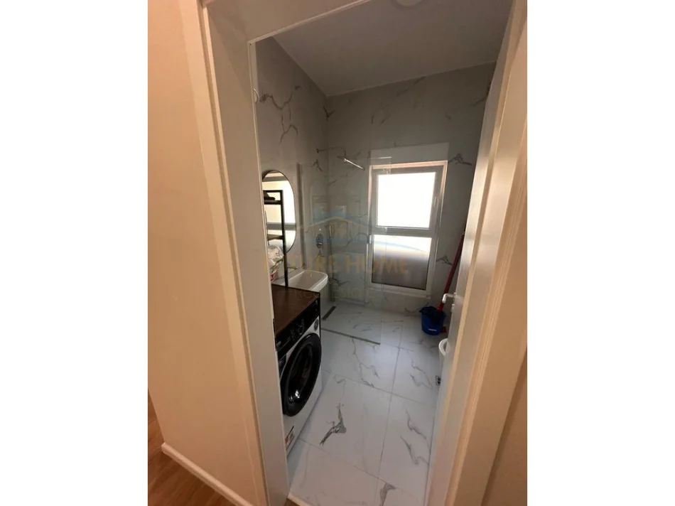Tirane, shitet apartament 1+1 Kati 7, 60 m² 115.000 € (Rezidenca Kaimi)