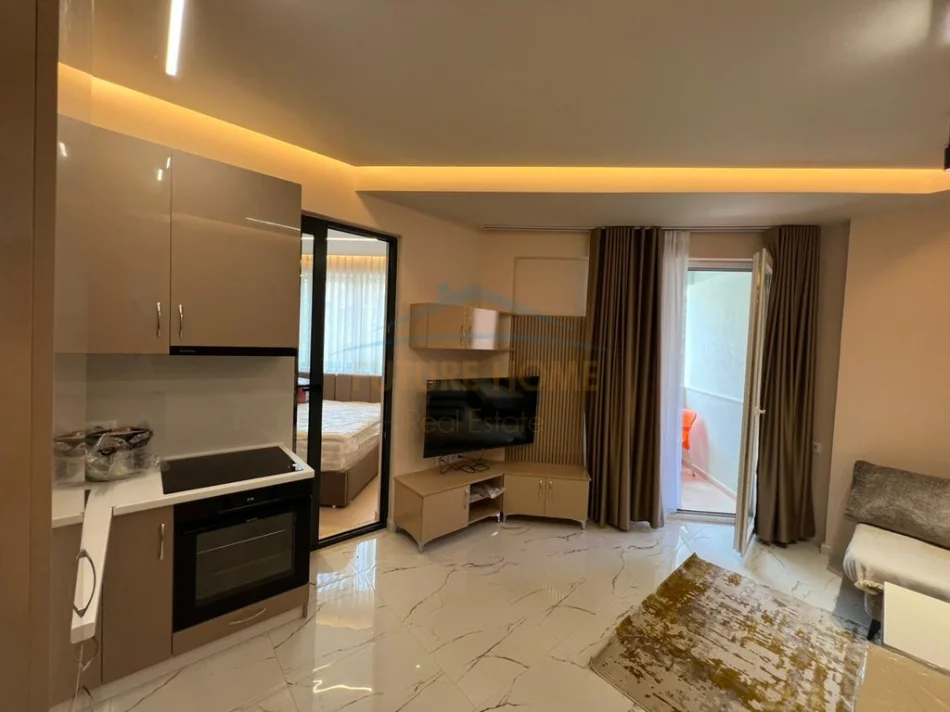 Tirane, jepet me qera apartament 1+1 Kati 2, 64 m² 451 € (RRUGA E DIBRES)