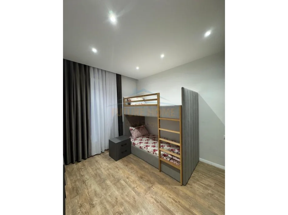 Tirane, jepet me qera apartament 2+1 Kati 4, 74 m² 500 € (Paskuqan)