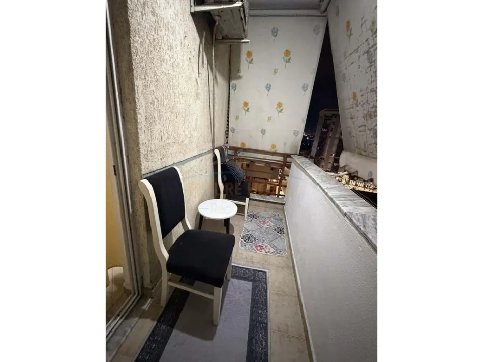 Tirane, jepet me qera apartament 1+1 Kati 6, 51 m² 450 € (yzberisht)