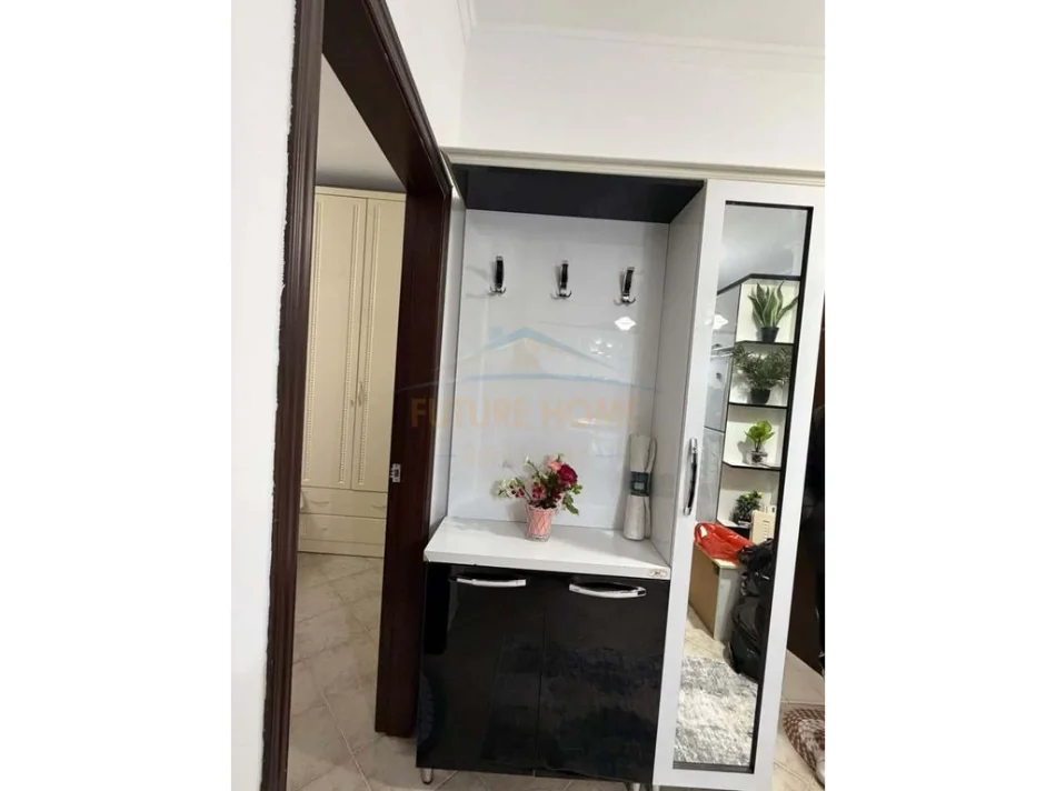 Tirane, jepet me qera apartament 1+1 Kati 6, 51 m² 450 € (yzberisht)