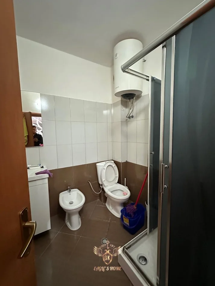Durres, jepet me qera apartament 2+1+Ballkon , 90 m² 350 € 