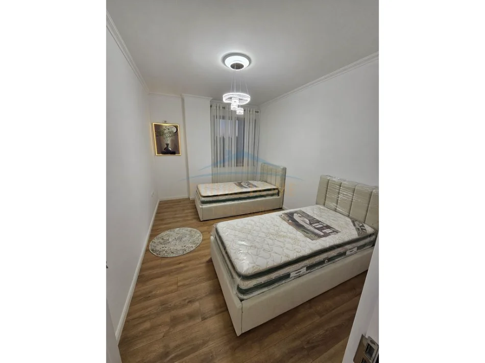 Tirane, shitet apartament 2+1 Kati 3, 79 m² 158.000 € (Misto Mame)