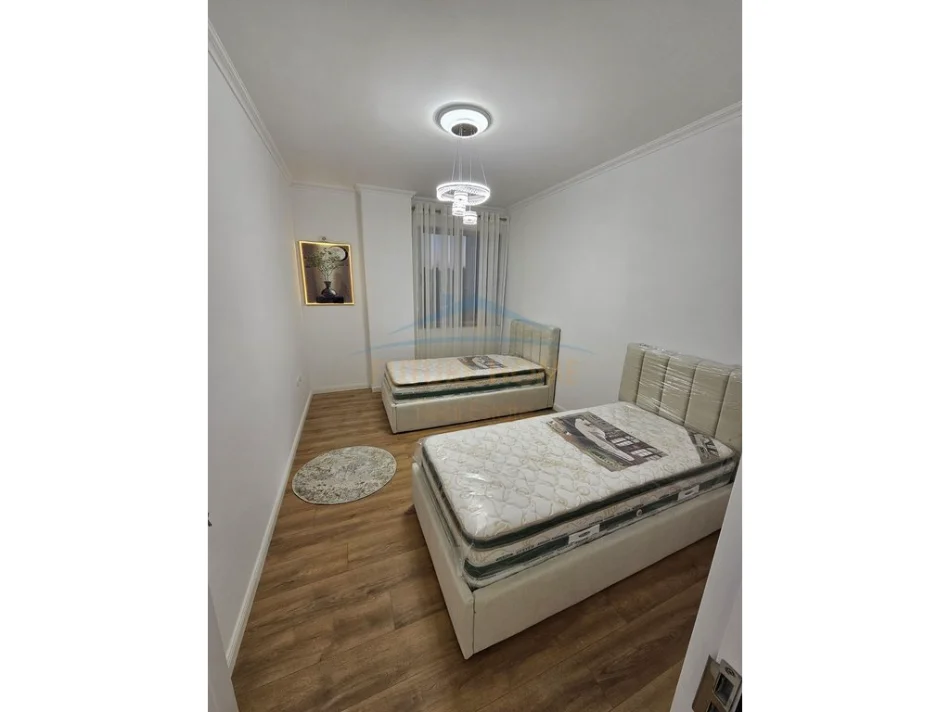 SHITET APARTAMENT 2+1 MISTO MAME