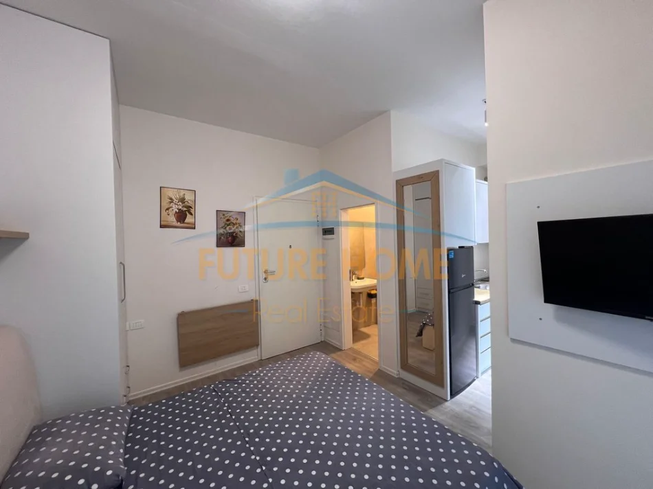 Tirane, jepet me qera garsonier 1+1 Kati 1, 36 m² 450 € (Kompleksi Mangalem, Ali Dem)