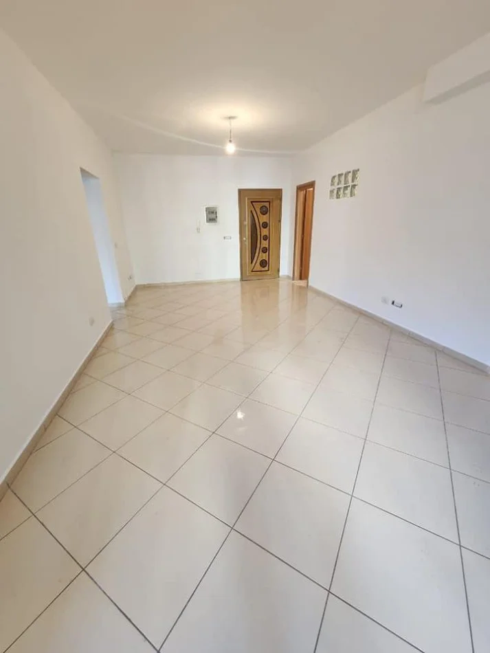 Durres, shitet apartament 3+1 Kati 1, 90 m² 115.000 € (PLAZH DURRES!)