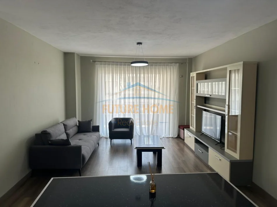 Tirane, shes apartament 1+1 Kati 5, 73 m² 120.000 € (Astir)