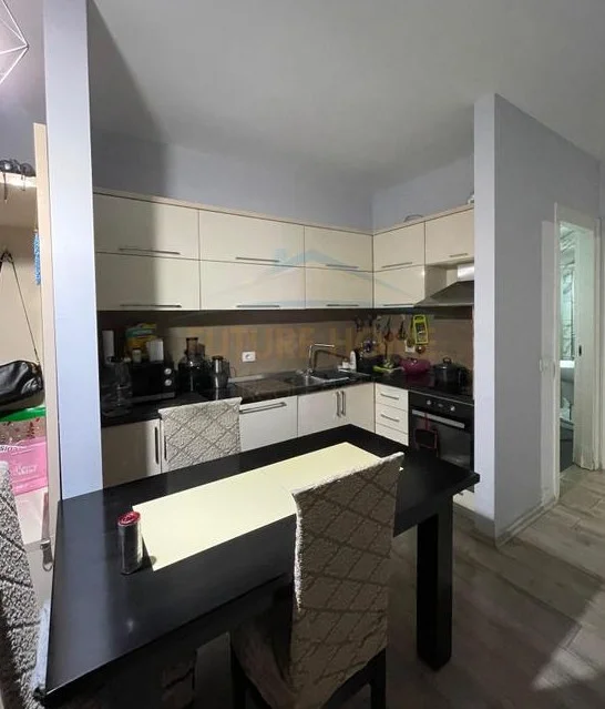 Tirane, shitet apartament 2+1 Kati 3, 89 m² 230.000 € (don bosko)