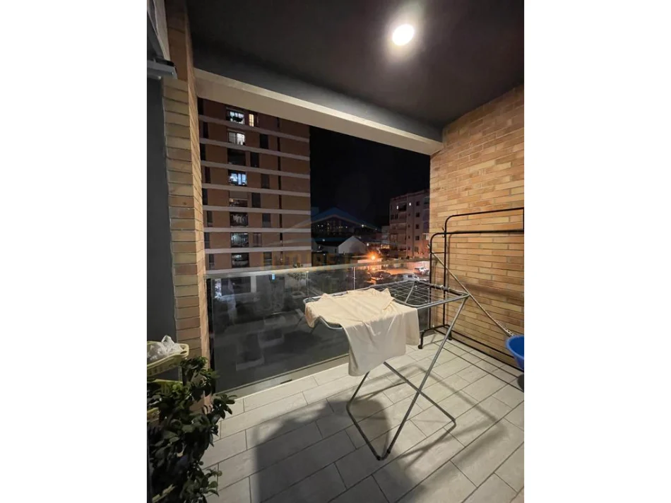 Tirane, shitet apartament 2+1+Ballkon Kati 2, 89 m² 230.000 € (Fiori di Bosco, Don Bosko)