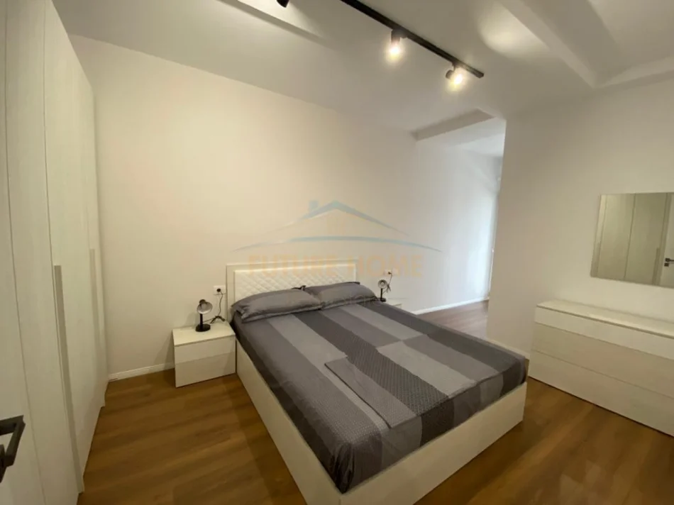Tirane, jepet me qera apartament 1+1+Ballkon Kati 3, 62 m² 600 € (Rezidenca Kodra e Diellit 2)
