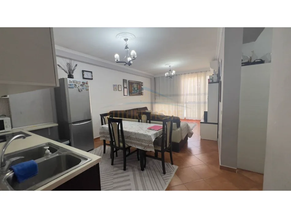 Tirane, shitet apartament 2+1+Aneks+Ballkon Kati 2, 79 m² 120.000 € (Misto Mame)