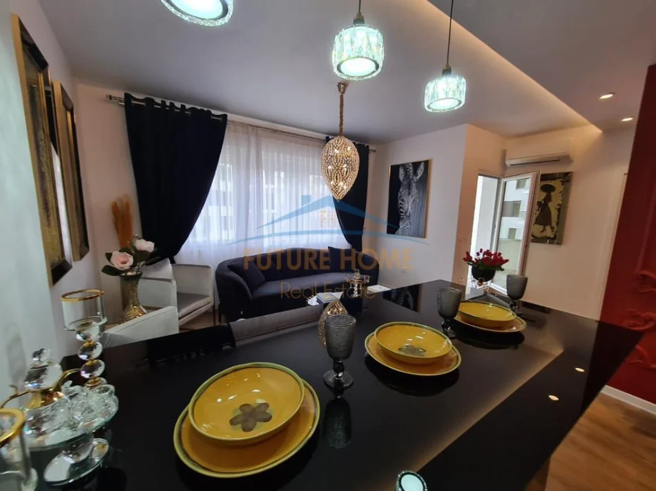 Tirane, jepet me qera apartament 1+1 Kati 6, 69 m² 900 € 