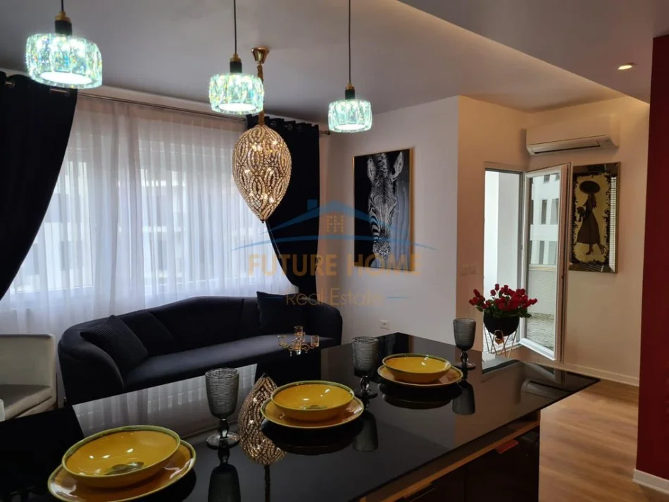 Tirane, jepet me qera apartament 1+1 Kati 6, 69 m² 900 € (Rruga e Kosovareve)