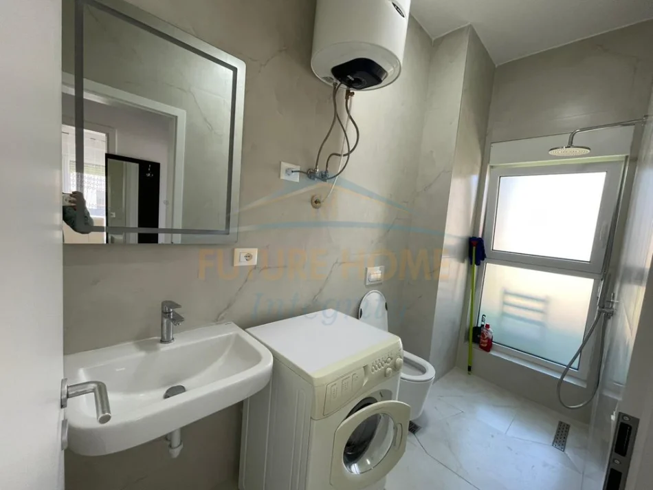 Tirane, jepet me qera apartament 2+1 Kati 5, 68 m² 500 € (Kompleksi Kadiu, Ali Demi)