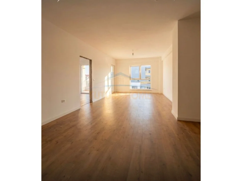 Tirane, shitet apartament 2+1+Aneks+Ballkon Kati 7, 103 m² 187.000 € (DRRITAN HOXHA KOMPLEKSI AURA)