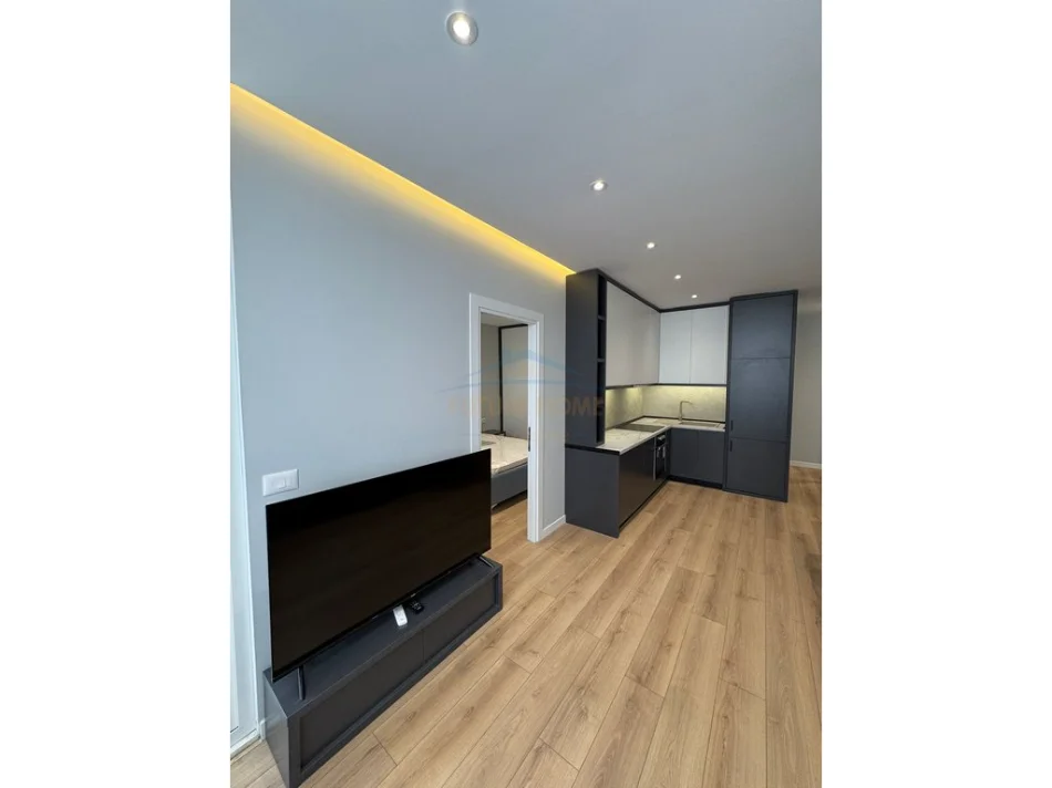 Tirane, shitet apartament 1+1+Ballkon Kati 9, 57 m² 189.000 € (Myslym Shyri)