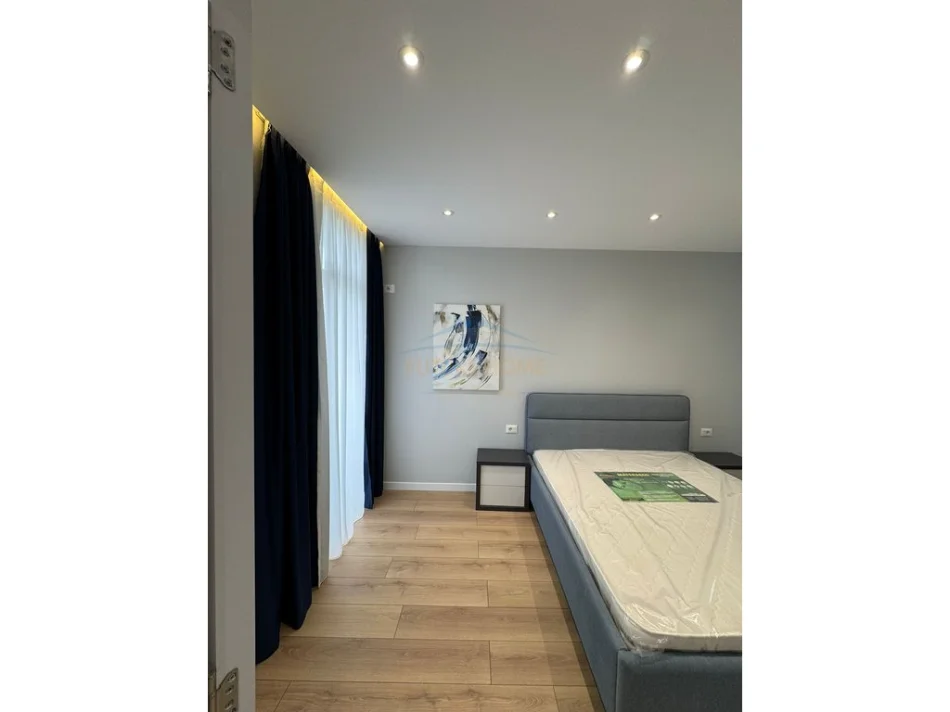 Tirane, shitet apartament 1+1+Ballkon Kati 9, 57 m² 189.000 € (Myslym Shyri)