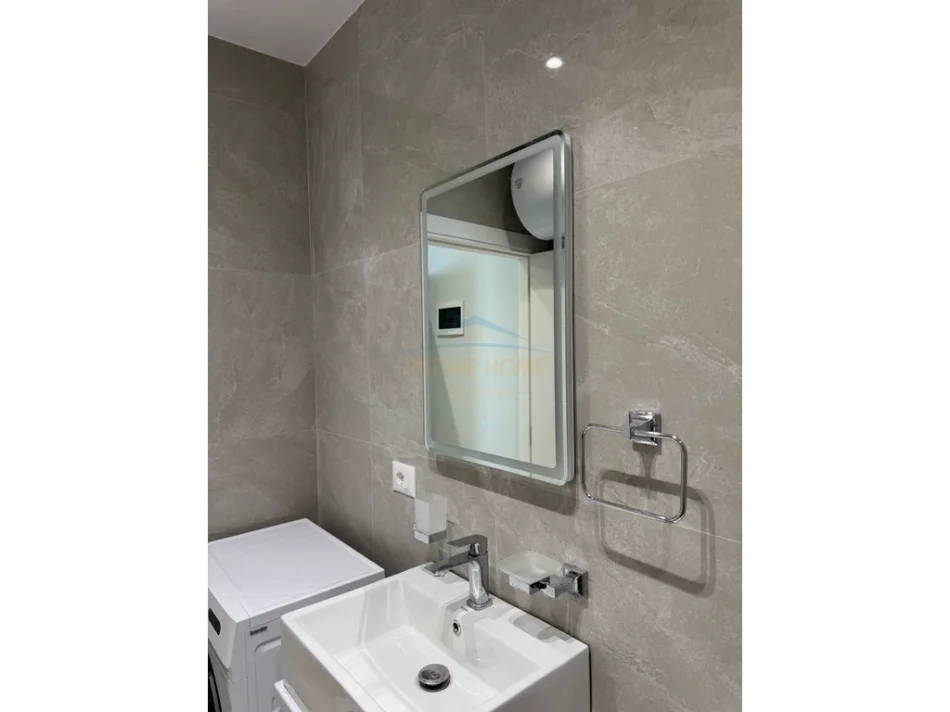 Tirane, shitet apartament 1+1+Ballkon Kati 9, 57 m² 189.000 € (Myslym Shyri)