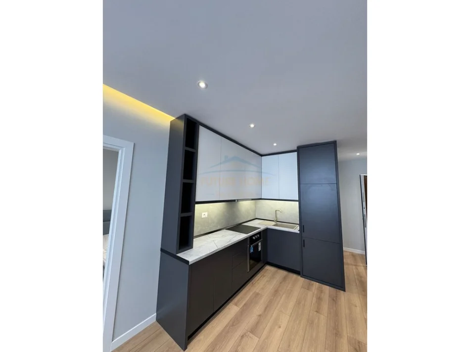 SHITET APARTAMENT 1+1 , MYSLYM SHYR