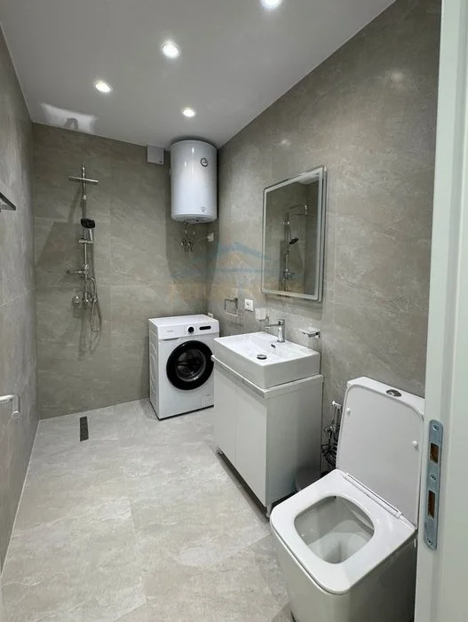Tirane, shitet apartament 2+1 Kati 9, 70 m² 235.000 € (myslym shyri)