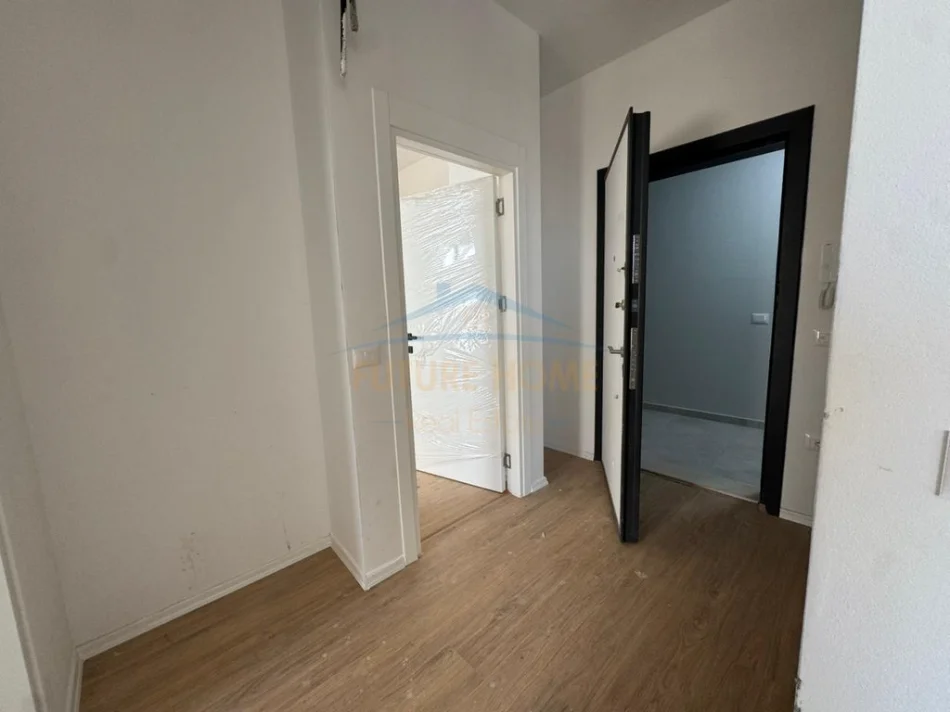 Tirane, shitet apartament 1+1+Ballkon Kati 3, 79 m² 158.000 € (Jordan Misja)