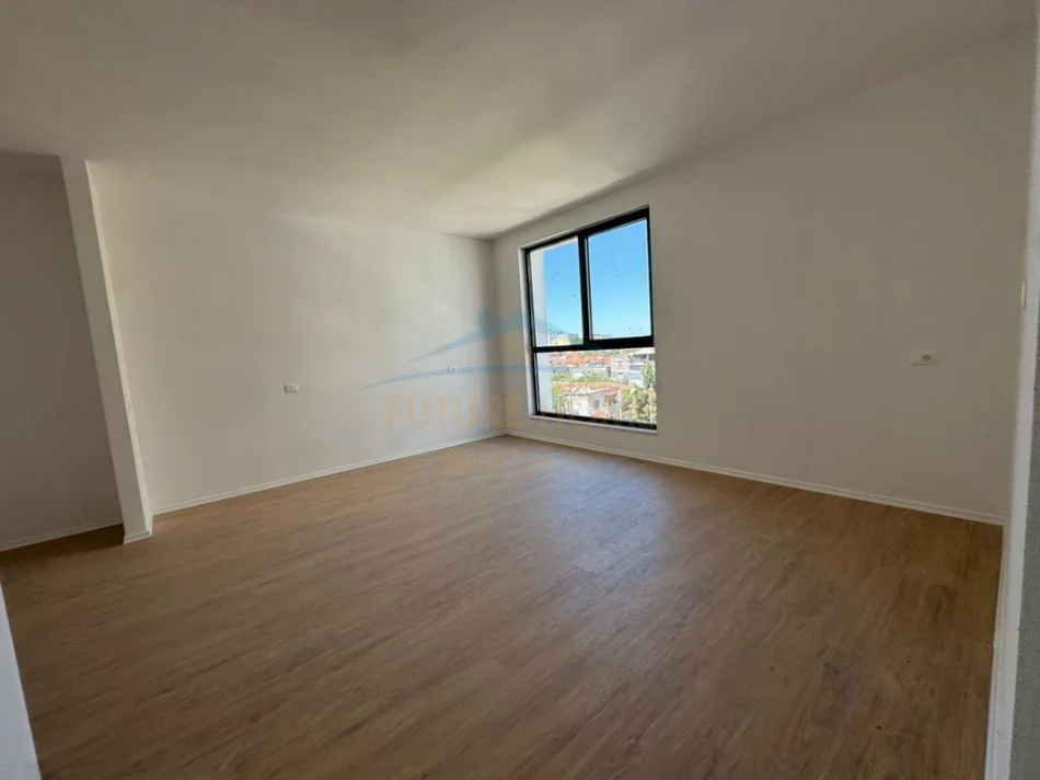 Tirane, shitet apartament 1+1+Ballkon Kati 3, 79 m² 158.000 € (Jordan Misja)