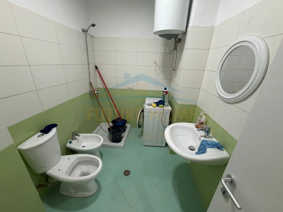 Tirane, shitet apartament 2+1 Kati 6, 78 m² 143.000 € (Unaza e Re)