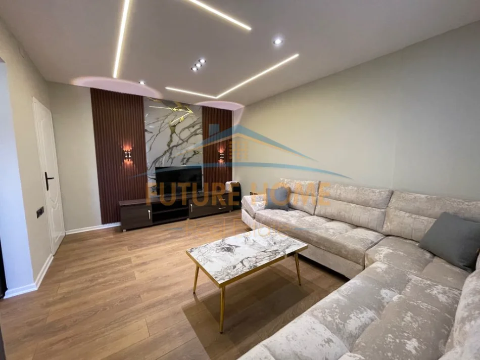 Tirane, shitet apartament 2+1 Kati 2, 74 m² 145.000 € (ali demi)