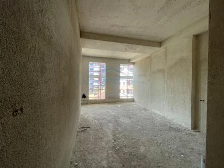 Tirane, shitet apartament 2+1 Kati 3, 130 m² 303.150 € (KOMUNA E PARISIT)