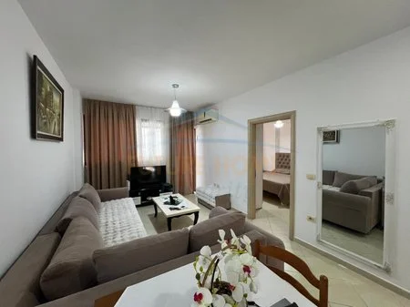 Tirane, shitet apartament 1+1+Ballkon Kati 5, 54 m² 130.000 € (Tregu Elektrik)