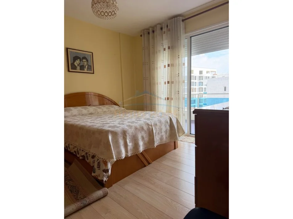 shitet apartament 1+1+Ballkon Kati 3, 70 m² 154.000 € (KOPSHTI ZOOLOGJIK)