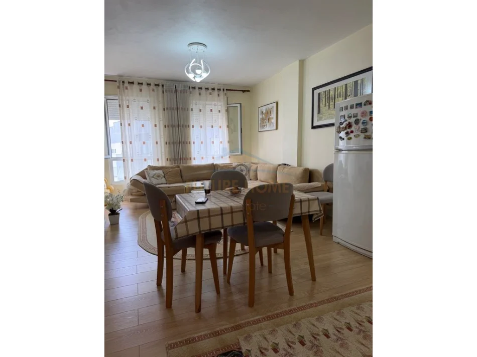 shitet apartament 1+1+Ballkon Kati 3, 70 m² 154.000 € (KOPSHTI ZOOLOGJIK)