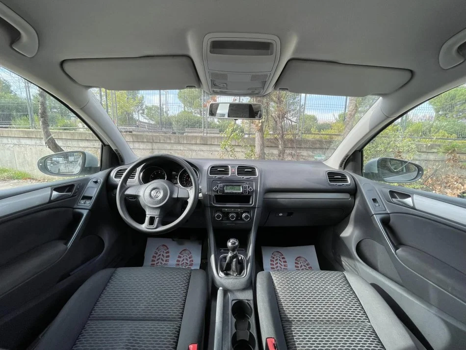 Tirane, shes makine VW GOLF 6 Benzin, gri metalizato manuale Klima 205.000 km 5290 €