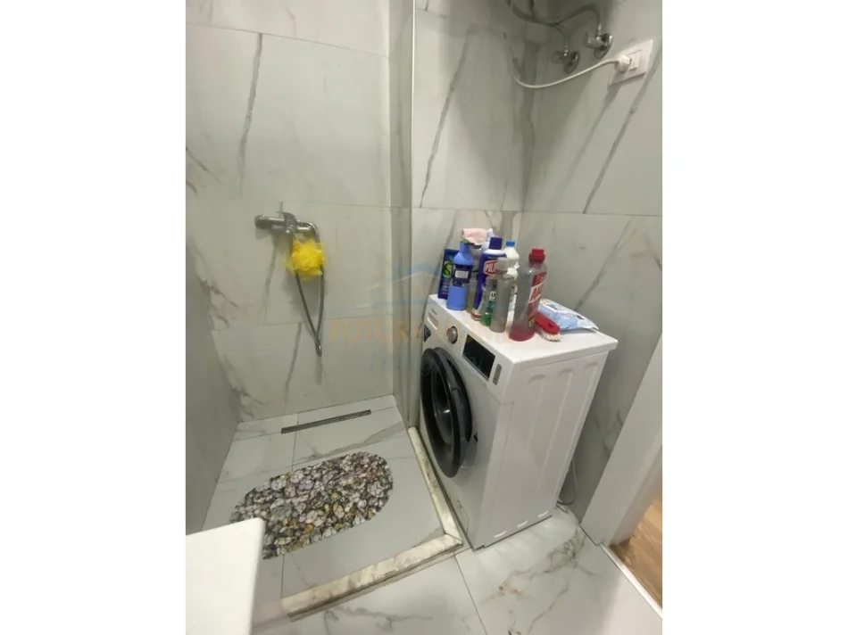 jepet me qera apartament 1+1+Ballkon Kati 1, 70 m² 500 € (LIQENI I THATE)