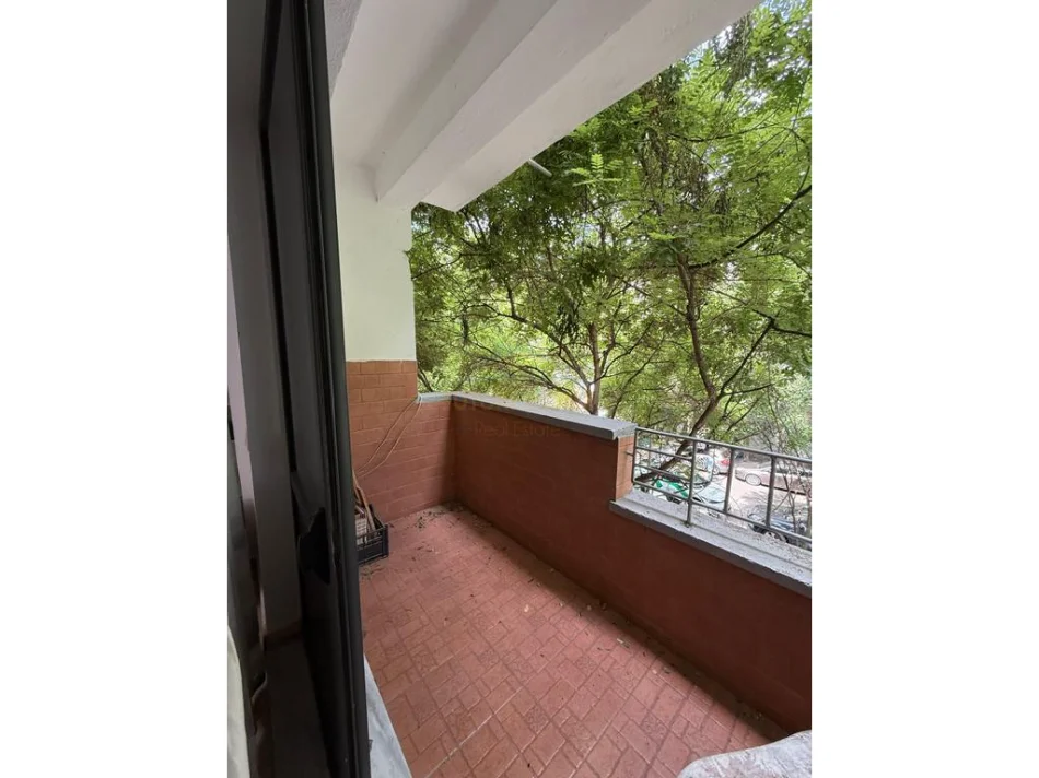 Tirane, jepet me qera apartament 2+1 Kati 3, 55 m² 550 € (Rruga Asim Vokshi)