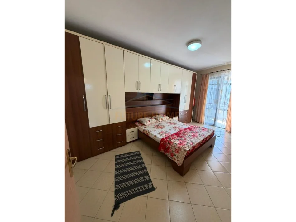 Tirane, shitet apartament 2+1+Aneks+Ballkon Kati 5, 109 m² 185.000 € (Unaza e Re)