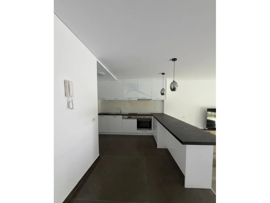 Tirane, shitet Vile Vile 3 Katshe Kati 1, 208 m² 650.000 € (The Olive Grove Residence, Mullet)