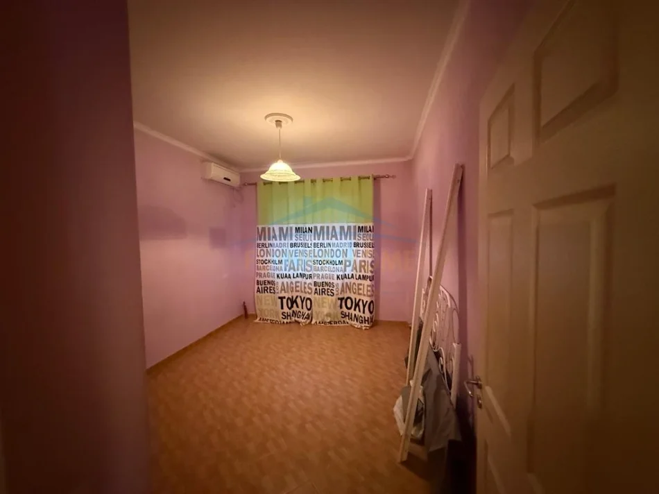 Tirane, shes apartament 2+1+Ballkon Kati 2, 106 m² 153.000 € (SHKOZE)