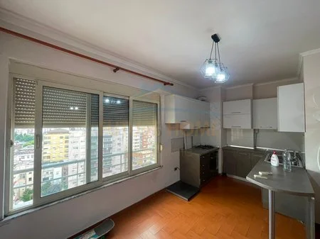 Durres, shitet apartament 2+1+Ballkon Kati 9, 100 m² 135.000 € 