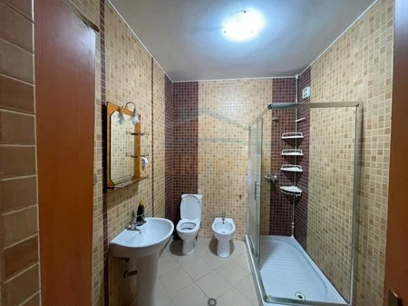 Durres, shitet apartament 2+1+Ballkon Kati 9, 100 m² 135.000 € 