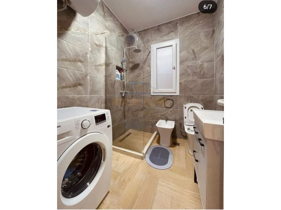 Tirane, jepet me qera apartament 2+1 Kati 2, 85 m² 820 € (Ish Parku i Autobusave)