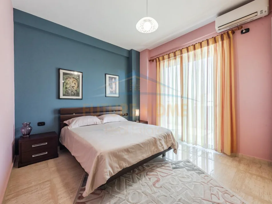 Durres, jepet me qera apartament 2+1 Kati 6, 114 m² 800 € (Bashkia, Durres)