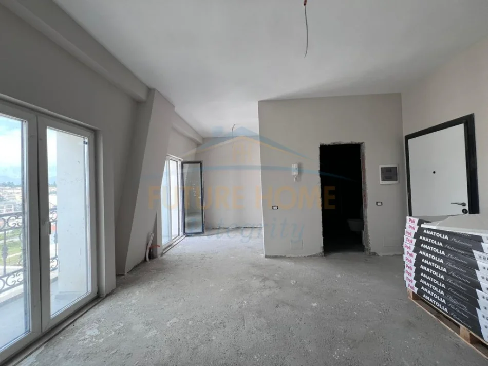 Tirane, shitet garsonier Kati 4, 48 m² 80.000 € (Sauk)