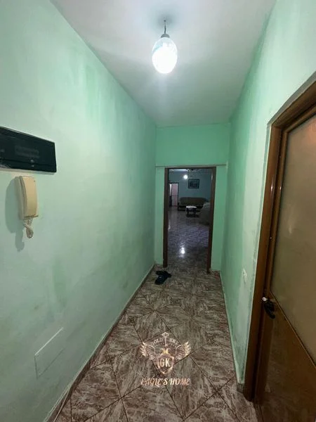 Durres, jepet me qera apartament 2+1+Ballkon Kati 1, 100 m² 305 € 