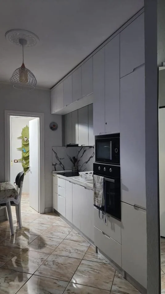 Durres, shitet apartament 2+1 , 63 m² 95.000 € (GOLEM!)