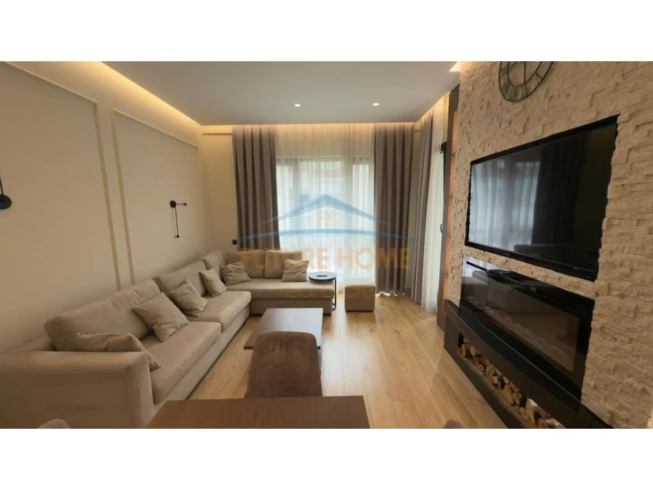 Tirane, jepet me qera apartament 1+1+Ballkon Kati 2, 76 m² 280.000 € (Rruga e Kavajes)