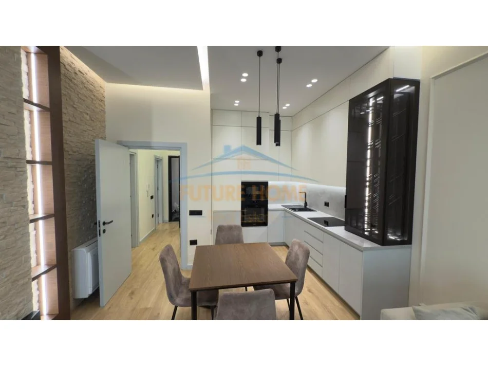 Tirane, shitet apartament 1+1+Aneks+Ballkon Kati 2, 76 m² 280.000 € 