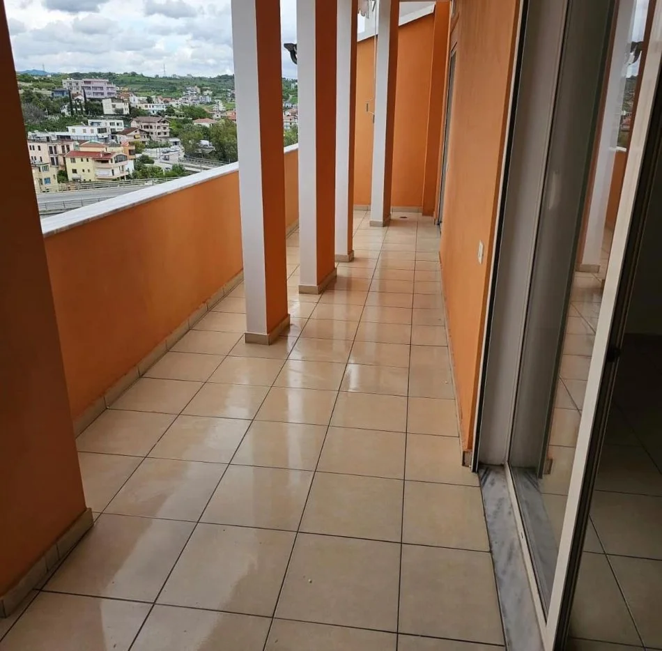 Durres, shes apartament 1+1+Ballkon Kati 8, 82 m² 75.999 € (plepa)