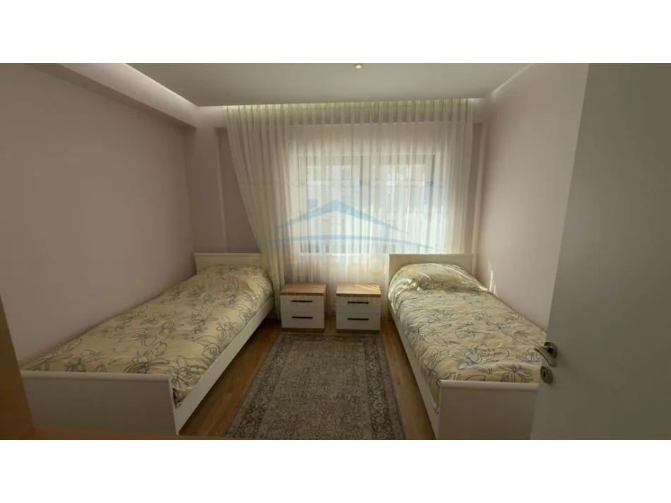 Tirane, shitet apartament 2+1 Kati 2, 88 m² (Kodra e Diellit)